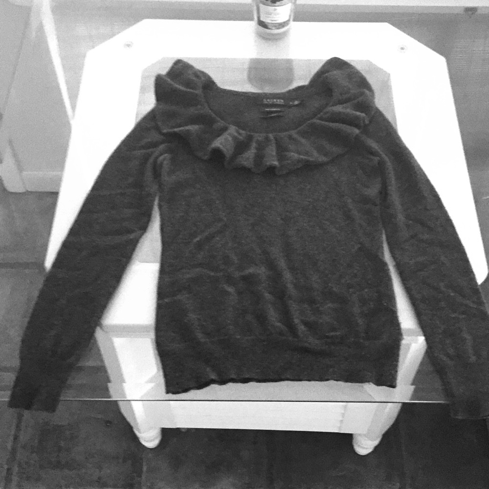 100% Cashmere grey Ralph Lauren Sweater